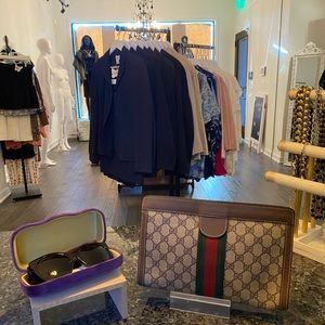 Authentic Gucci web Sherry line clutch bag purse GG leather brown.